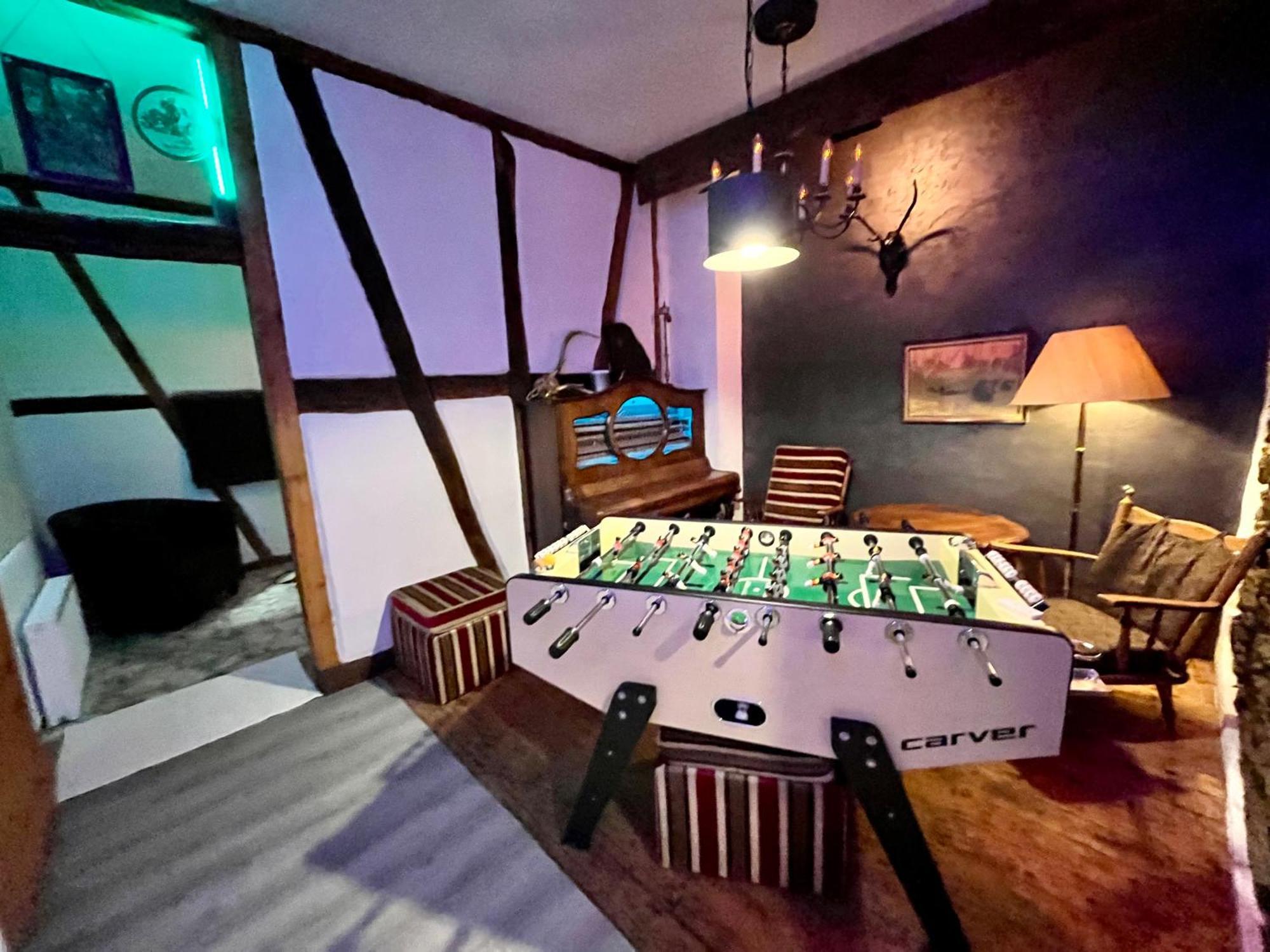 Bookeinfach Bad Ems - Private - Sauna Jacuzzi Whirlpool Swimmingpool Alahna Sup Beachvolleyball Billiards Ping Pong Cinema Theater Music Disco Ball Bbq Und Parkplaetze エクステリア 写真