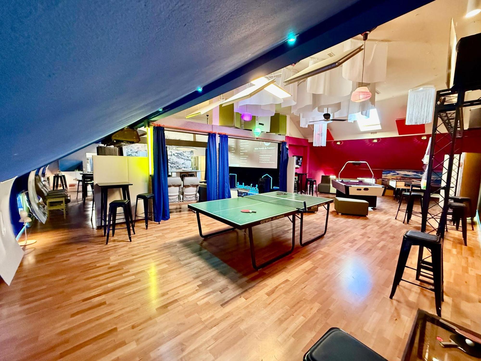 Bookeinfach Bad Ems - Private - Sauna Jacuzzi Whirlpool Swimmingpool Alahna Sup Beachvolleyball Billiards Ping Pong Cinema Theater Music Disco Ball Bbq Und Parkplaetze エクステリア 写真