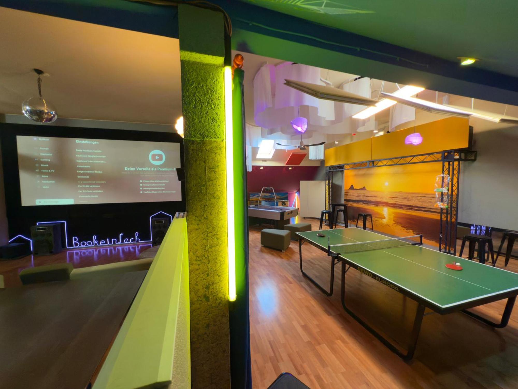 Bookeinfach Bad Ems - Private - Sauna Jacuzzi Whirlpool Swimmingpool Alahna Sup Beachvolleyball Billiards Ping Pong Cinema Theater Music Disco Ball Bbq Und Parkplaetze エクステリア 写真
