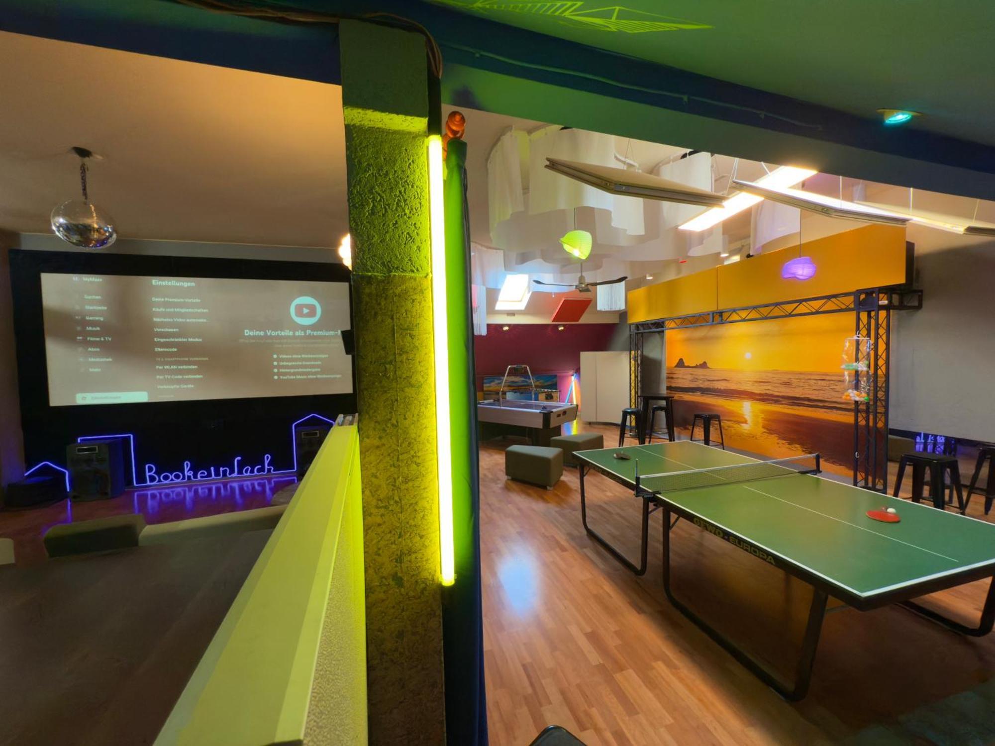 Bookeinfach Bad Ems - Private - Sauna Jacuzzi Whirlpool Swimmingpool Alahna Sup Beachvolleyball Billiards Ping Pong Cinema Theater Music Disco Ball Bbq Und Parkplaetze エクステリア 写真